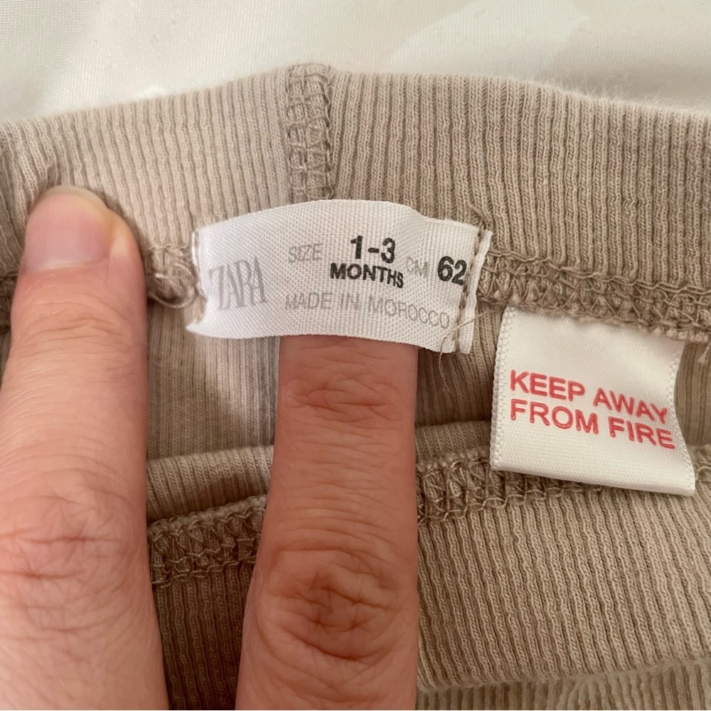 Zara baby plain ribbed leggings
